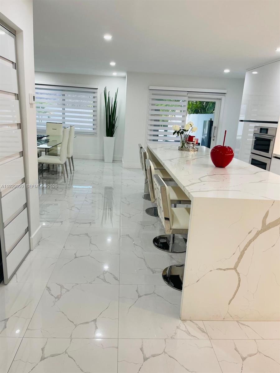 PRINCETONIAN ESTATES - Residential