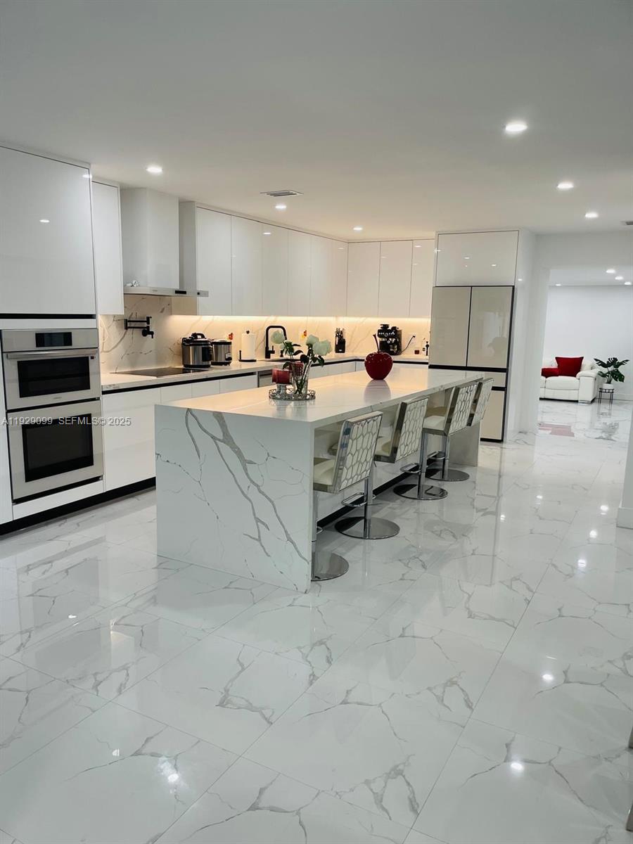 PRINCETONIAN ESTATES - Residential