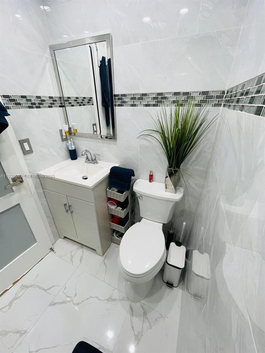 PRINCETONIAN ESTATES - Residential