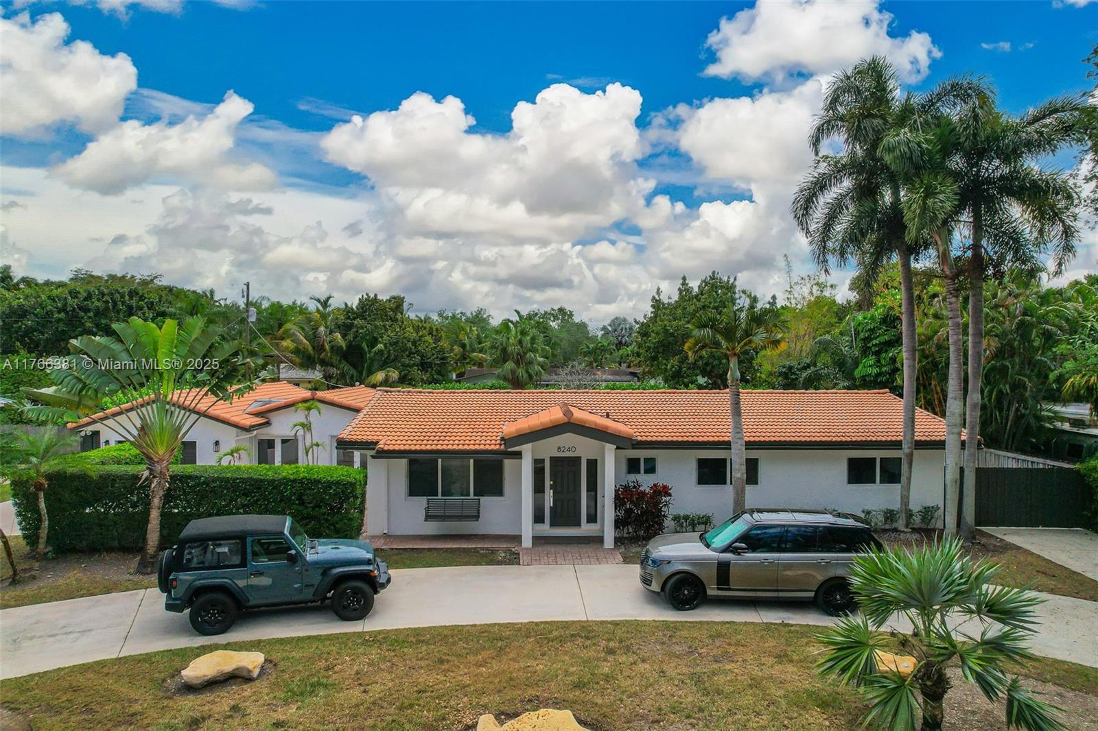 Rental Property at 8240 Sw 150th Drive, Palmetto Bay, Miami-Dade County, Florida - Bedrooms: 4 
Bathrooms: 3  - $6,900 MO.