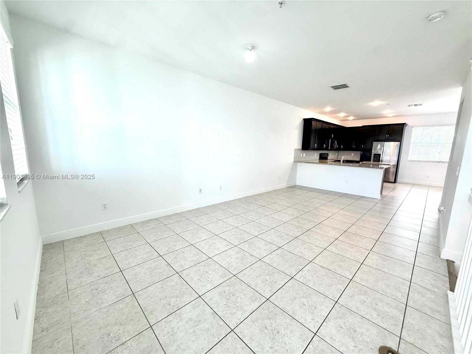 MIRAMAR RESIDENTIAL PLAT - Residential Lease