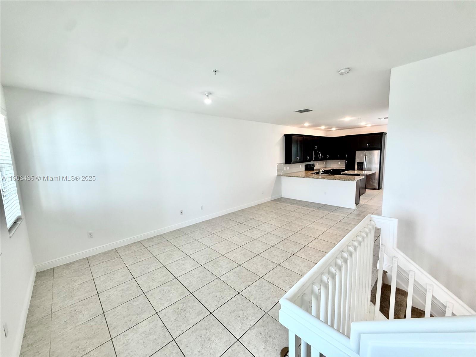 MIRAMAR RESIDENTIAL PLAT - Residential Lease