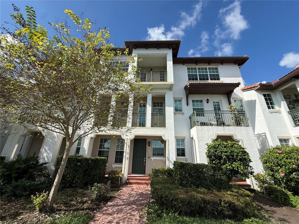 Photo of 2909 SW 119th Way, Miramar, FL 33025 (MLS # A11903435)