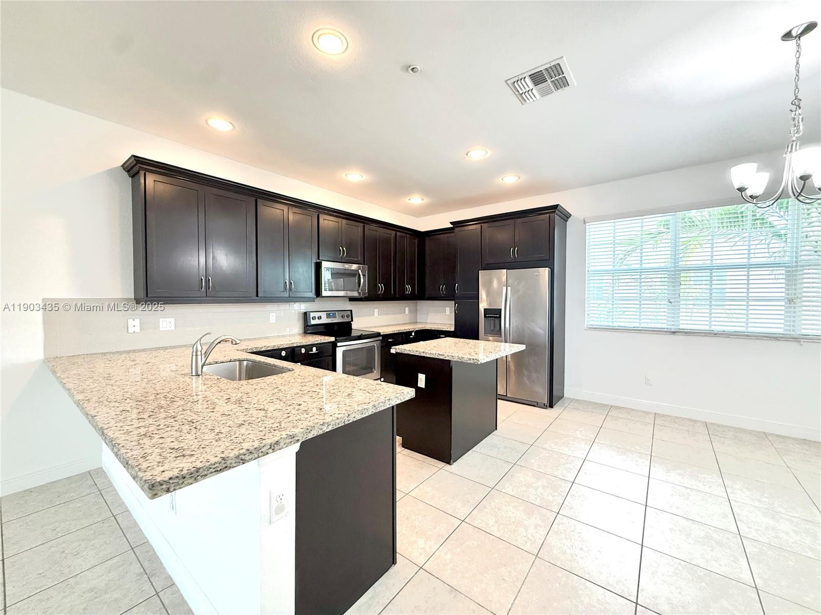 MIRAMAR RESIDENTIAL PLAT - Residential Lease