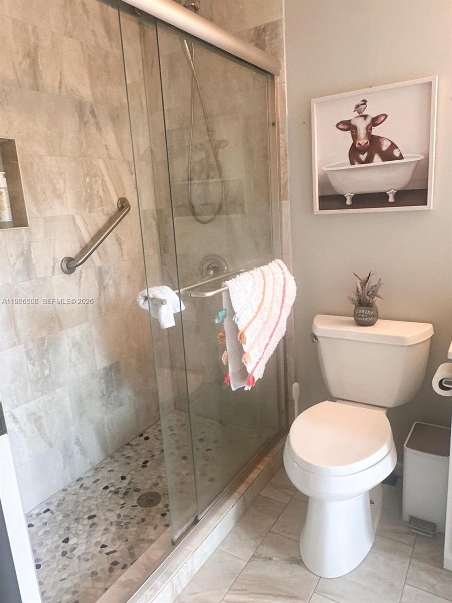 BINKS FOREST OF THE LANDI - Residential