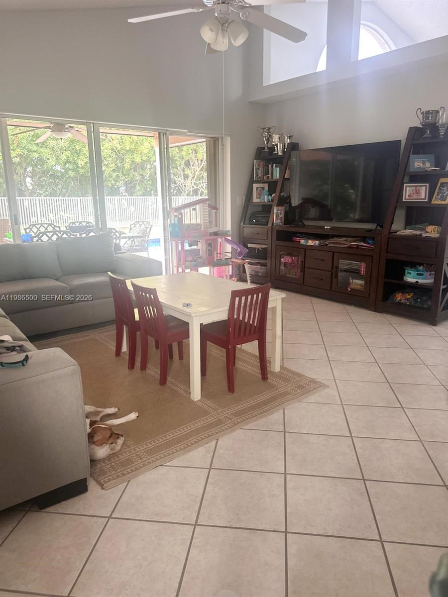 BINKS FOREST OF THE LANDI - Residential