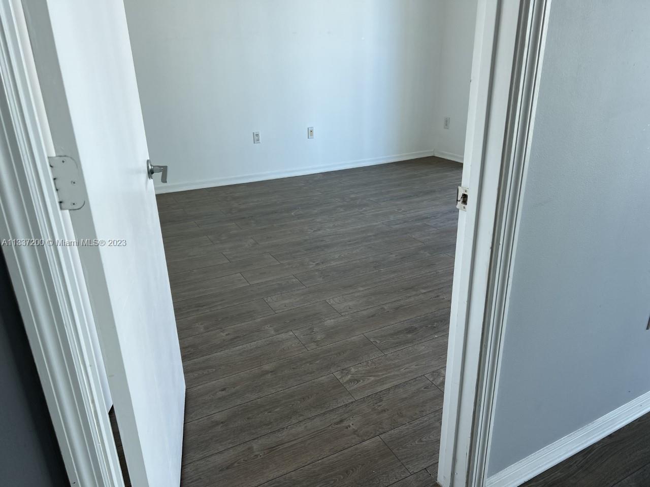 500 BRICKELL WEST CONDO - Residential Lease