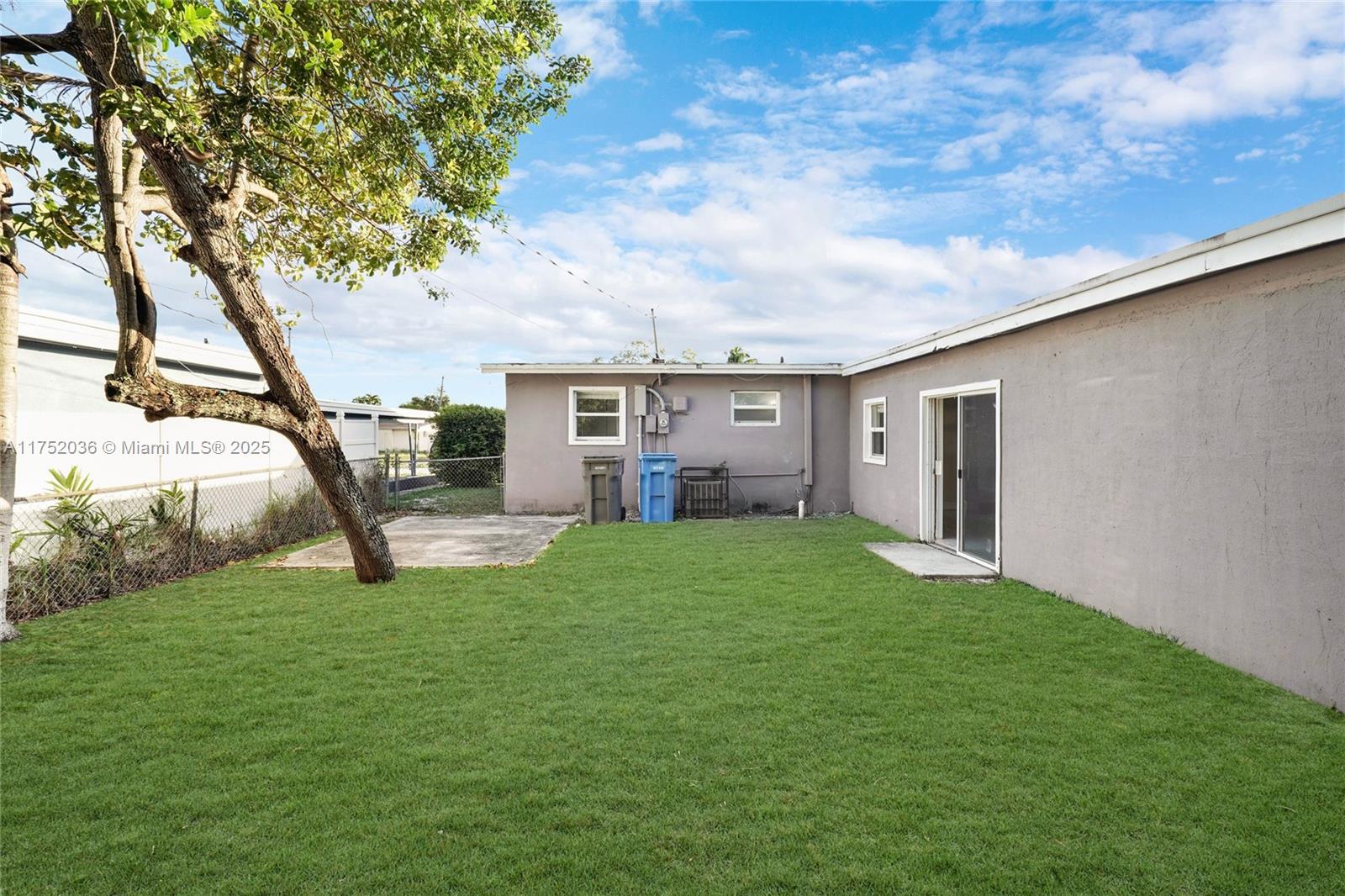 LAKE FOREST SEC 3 - Residential