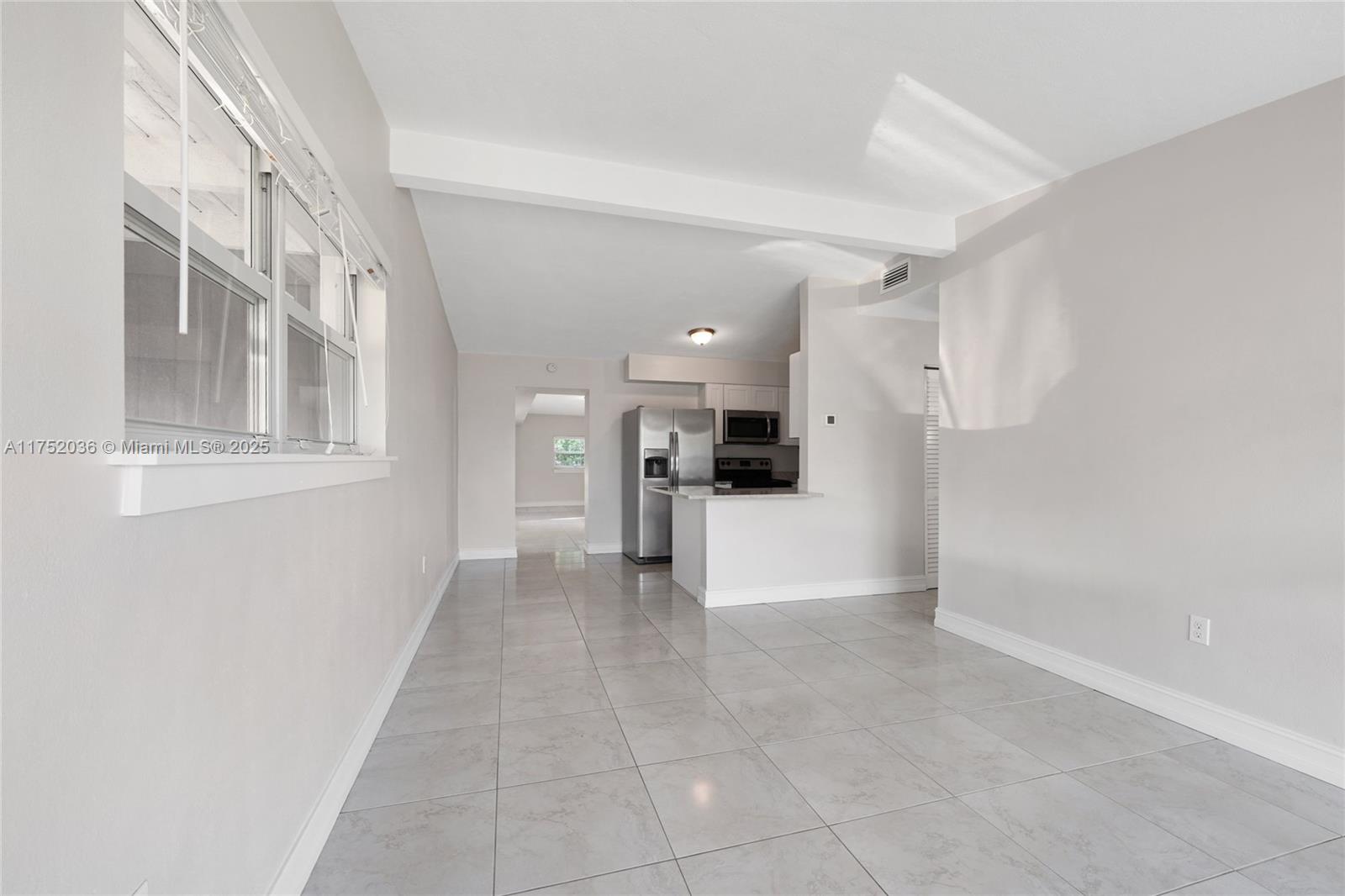 LAKE FOREST SEC 3 - Residential