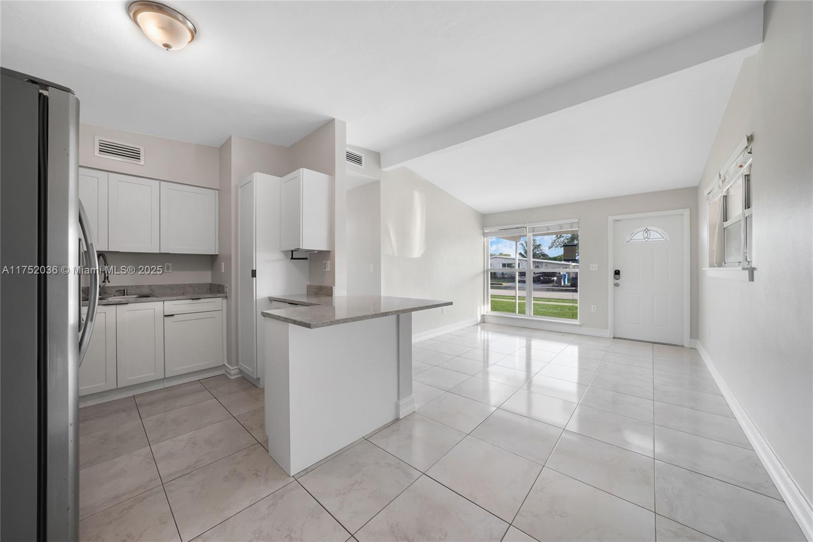 LAKE FOREST SEC 3 - Residential