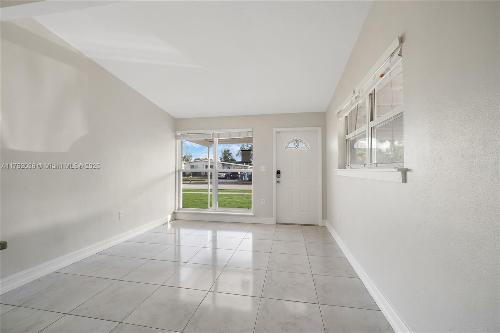 LAKE FOREST SEC 3 - Residential