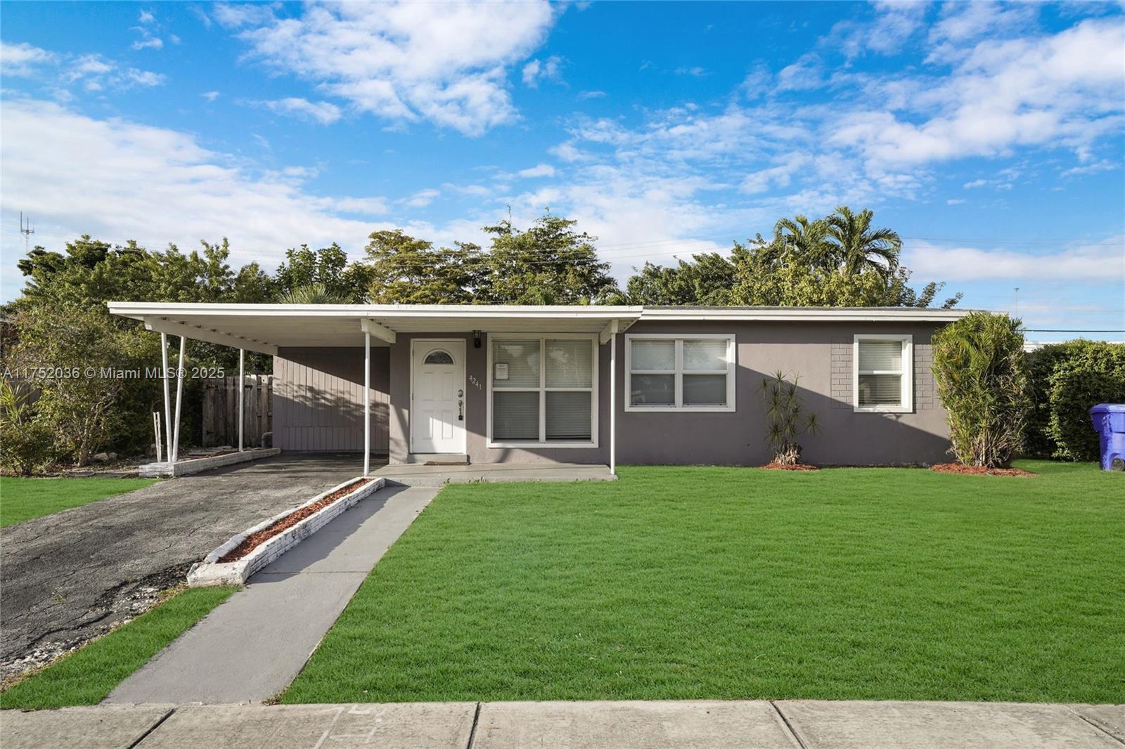 LAKE FOREST SEC 3 - Residential