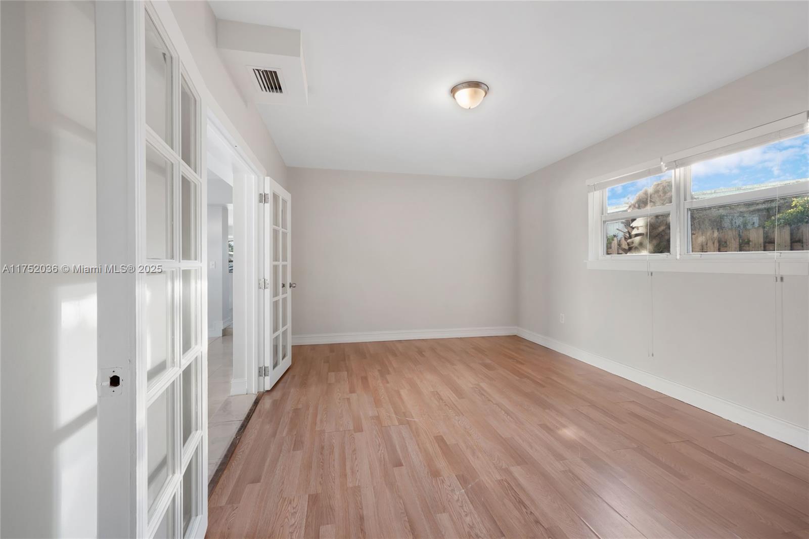 LAKE FOREST SEC 3 - Residential