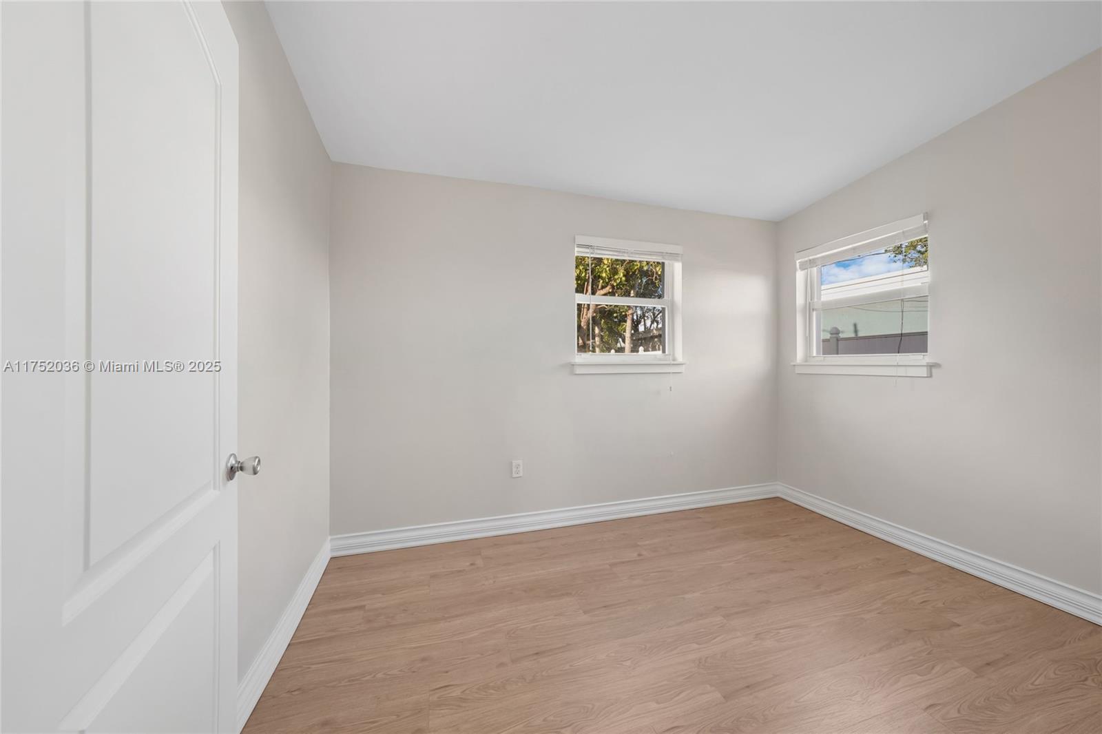 LAKE FOREST SEC 3 - Residential