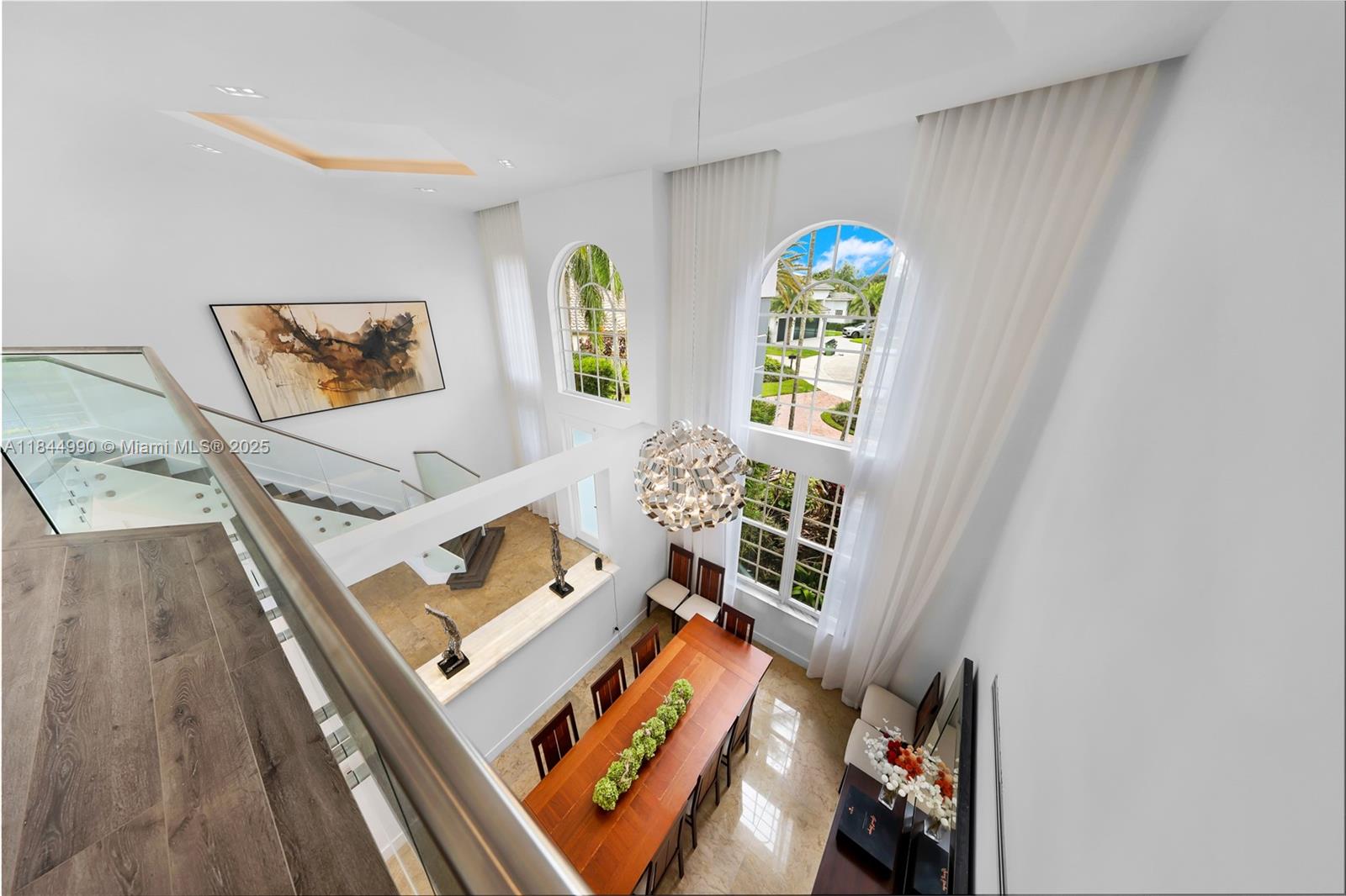 WESTON HILLS - Residential