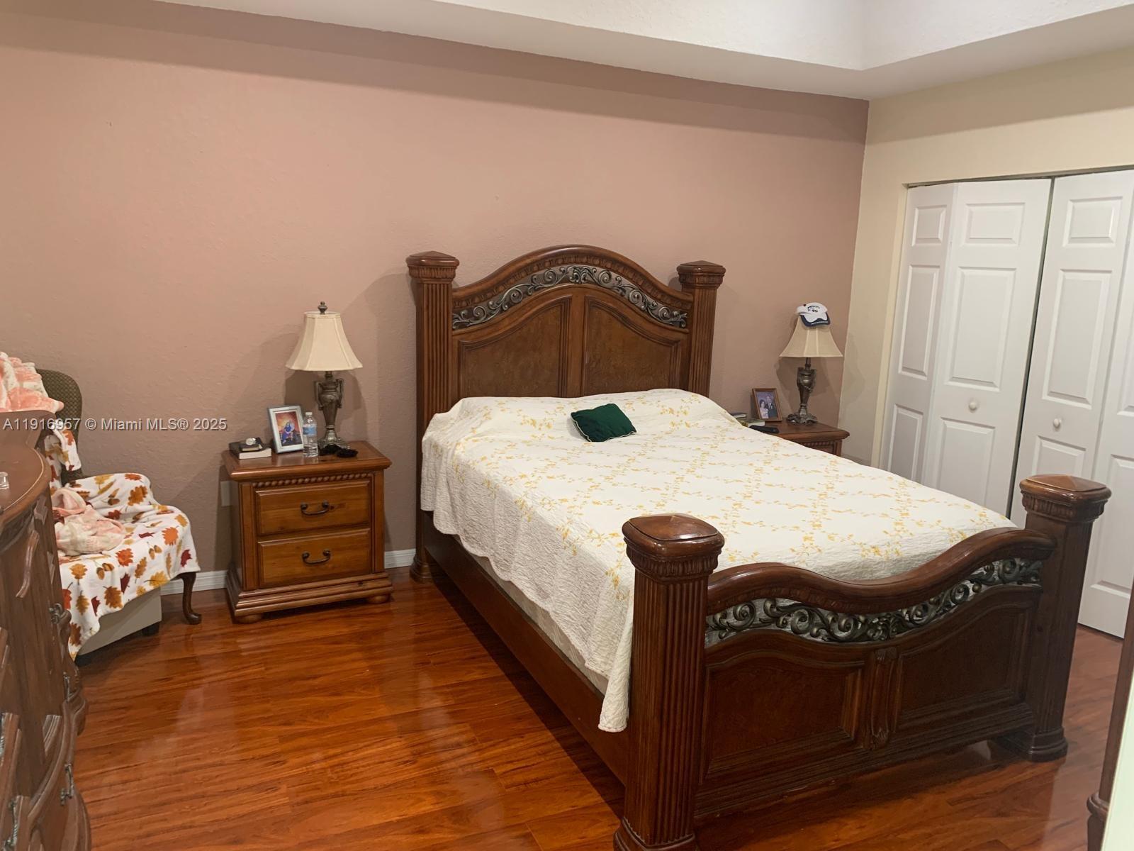 KEYS-GATE NO 1 - Residential