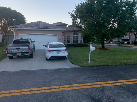 Photo of 462 SE 23rd Dr, Homestead, FL 33033 (MLS # A11916957)