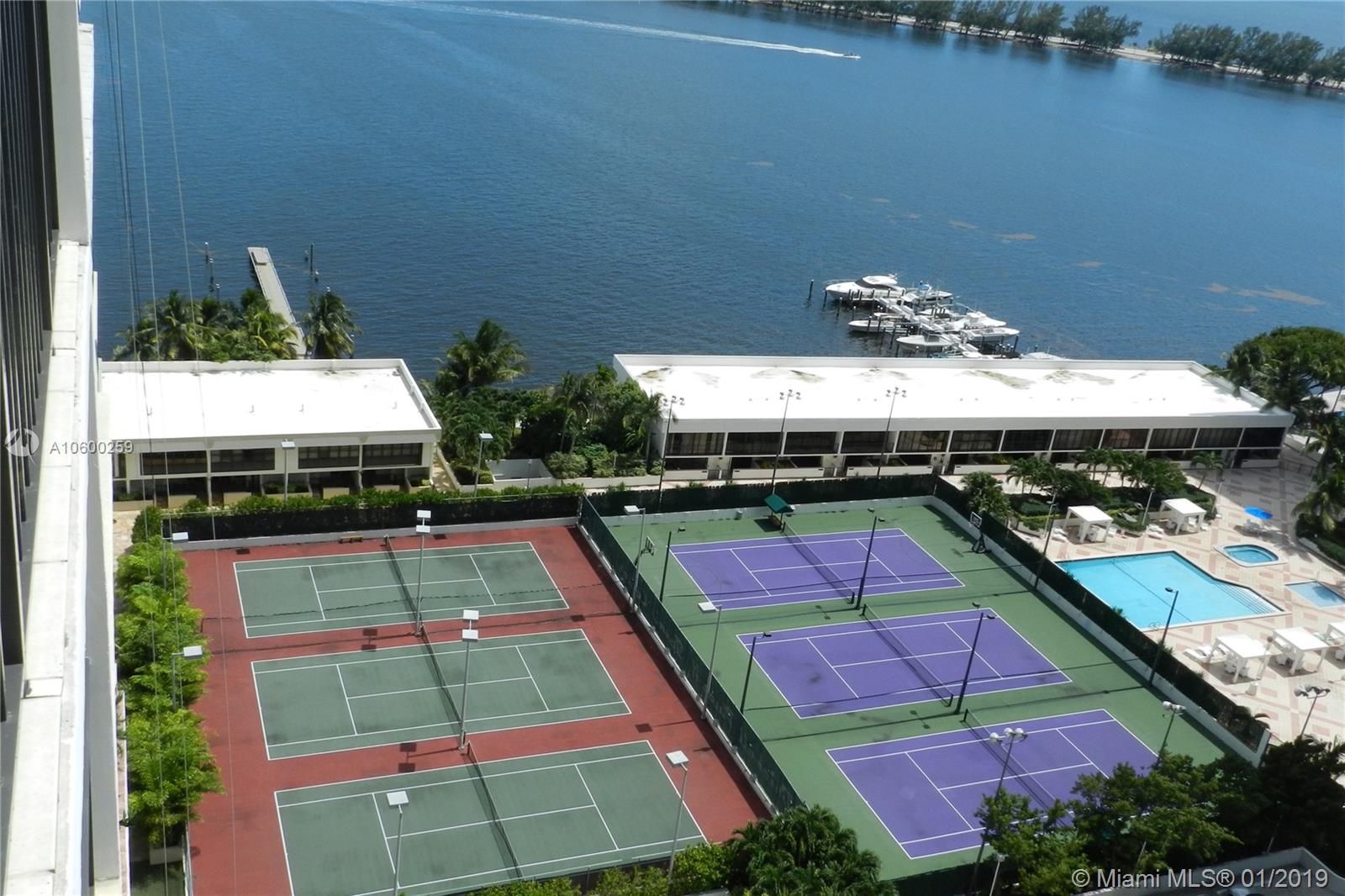 BRICKELL PLACE CONDO - Residential Lease