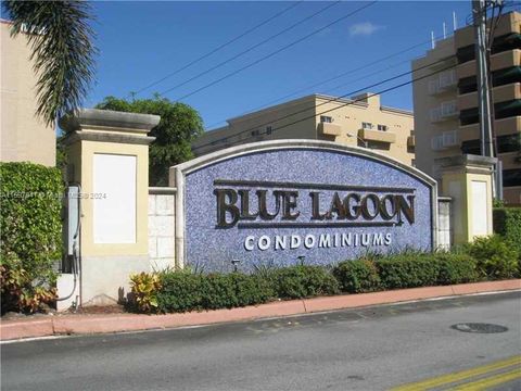 Condominium in Miami FL 5085 7th St St 5.jpg
