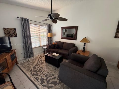 609 Waterside Dr 609 Hypoluxo FL 33462