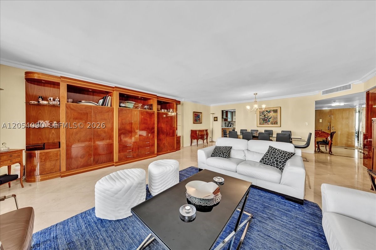 8877 Collins Ave PH-2