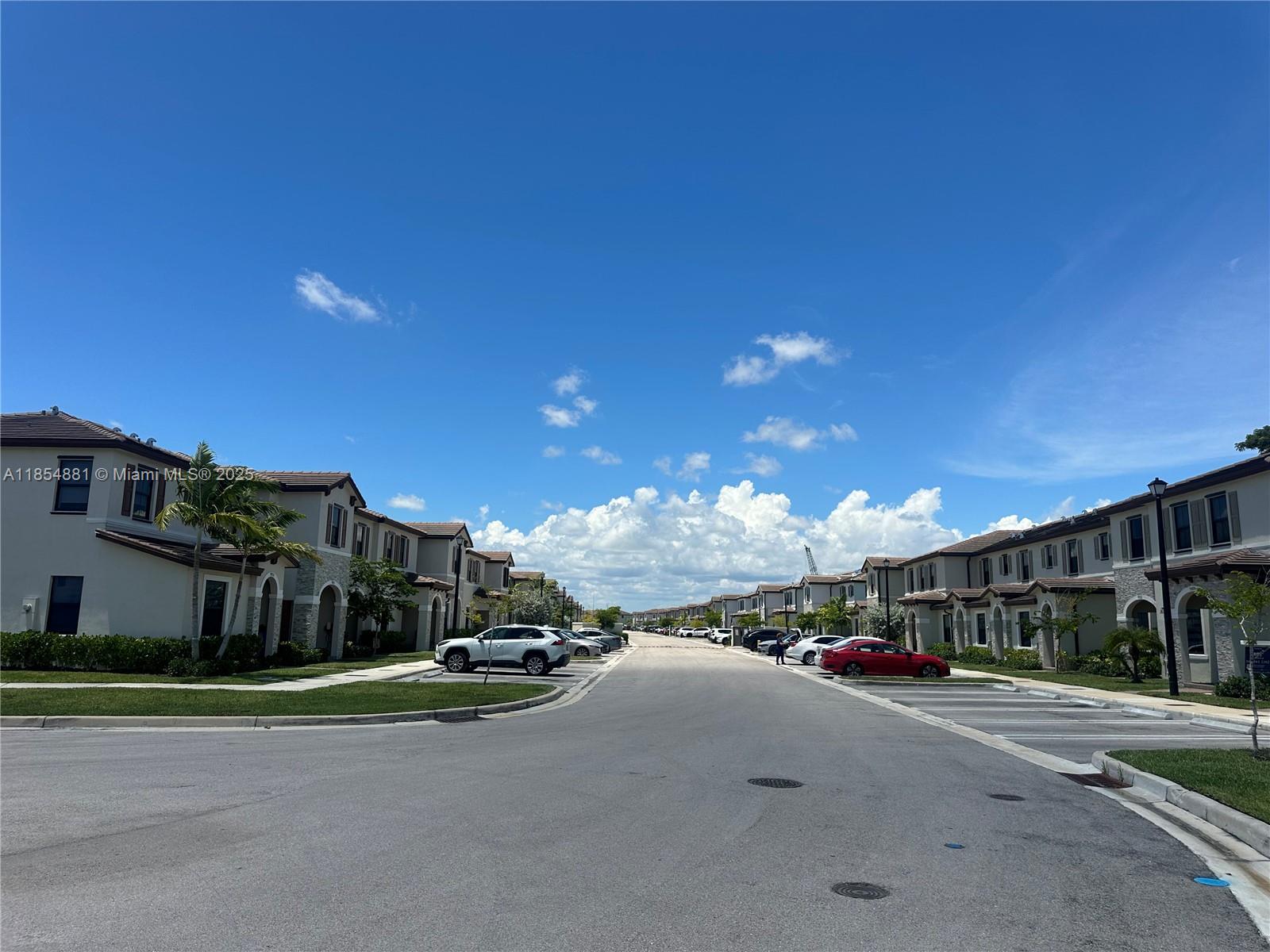 ENCLAVE SOUTH PHASE 2 - Residential