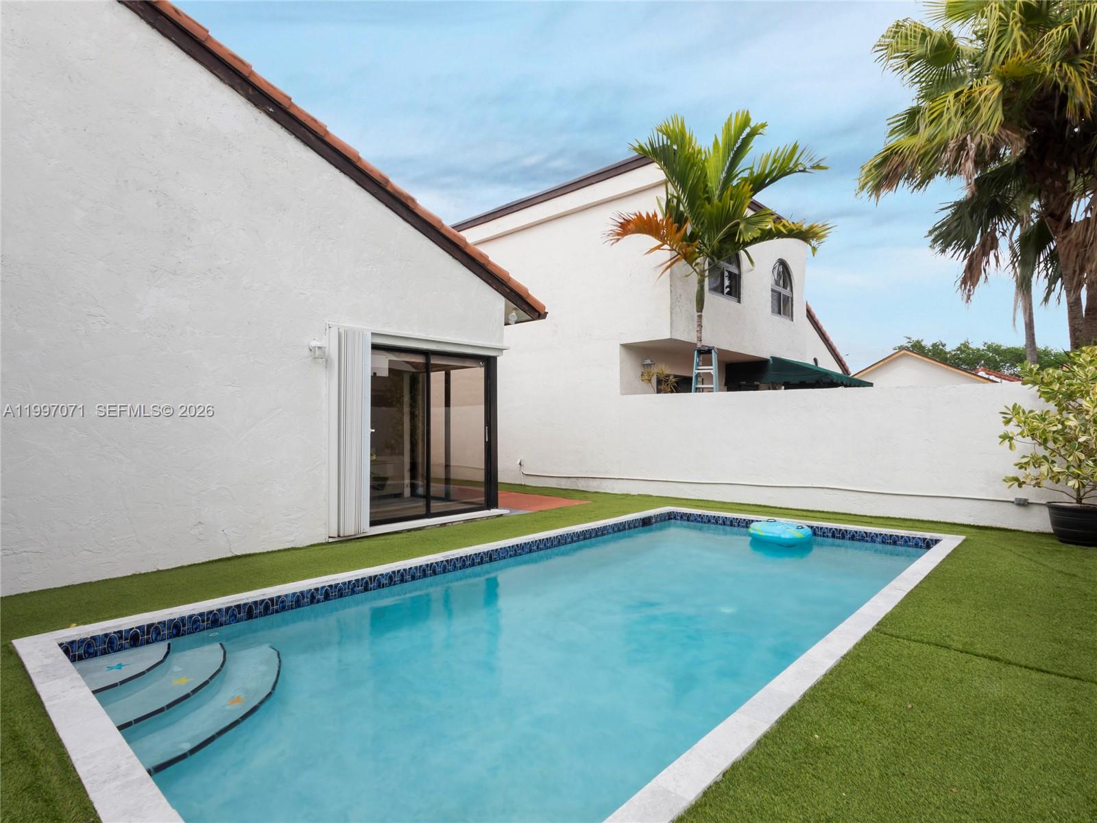 THE MISSIONS - Residential