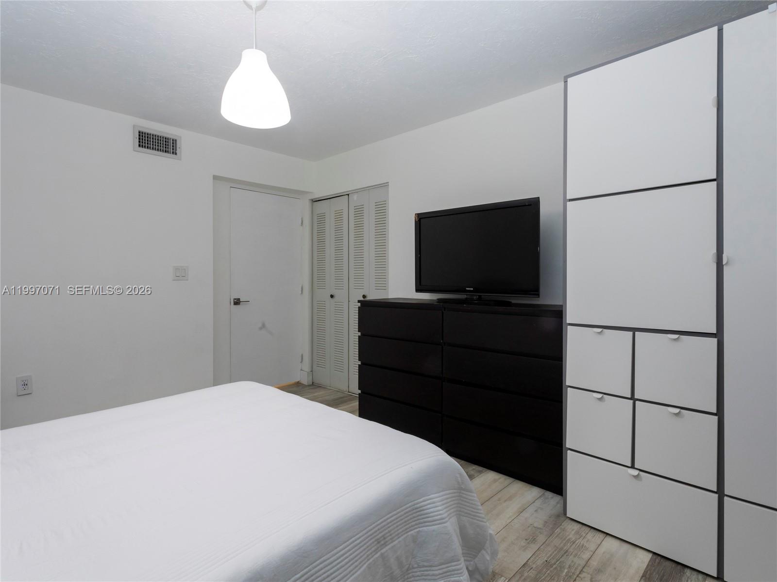 THE MISSIONS - Residential