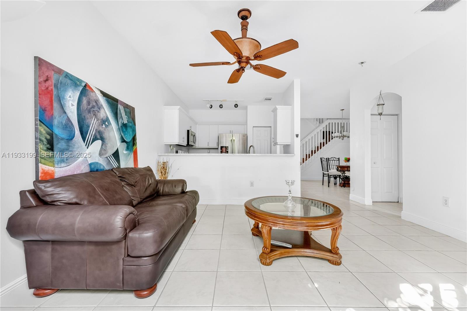 VILLAS DEL CAMPO SUB - Residential Lease