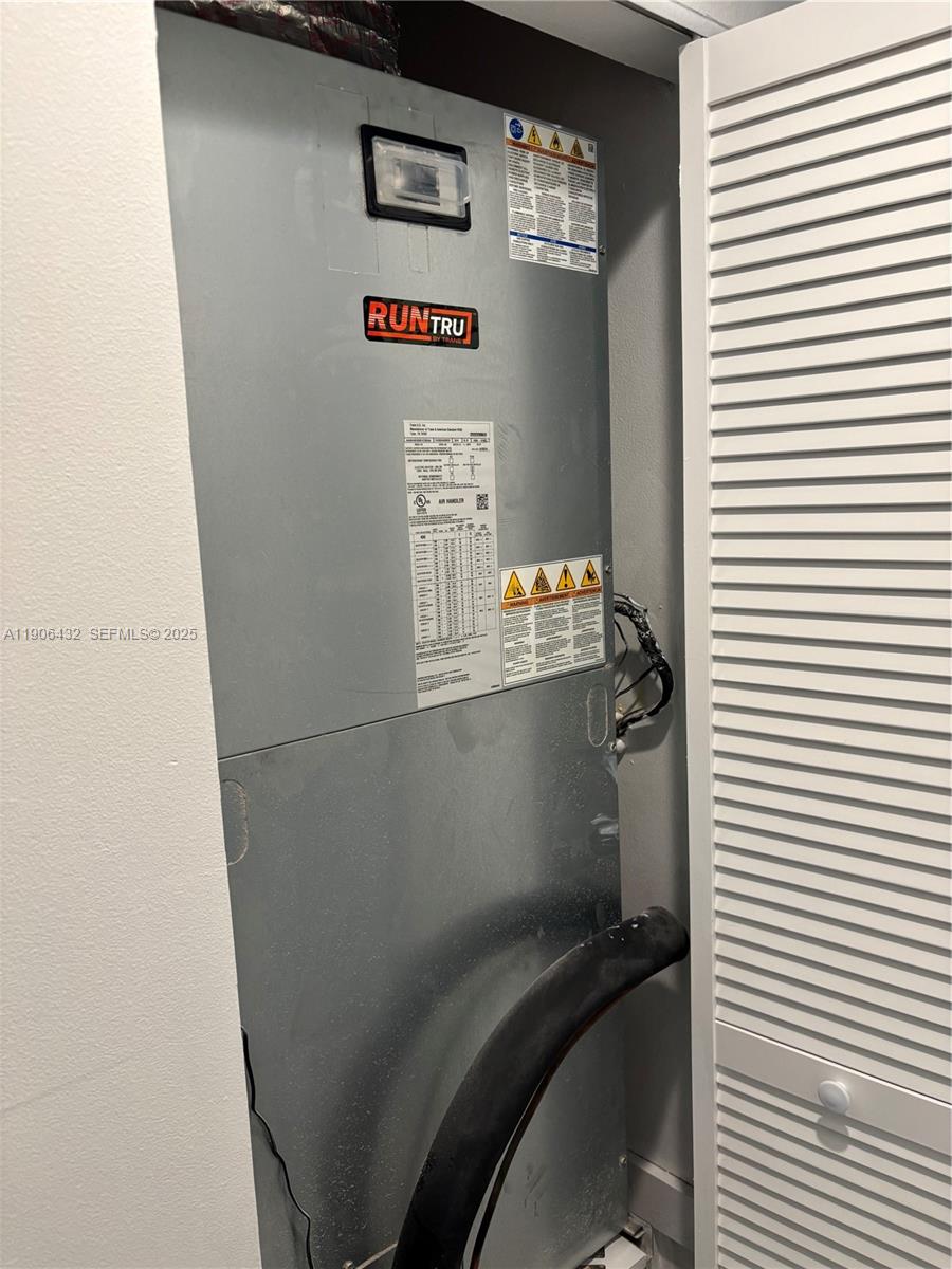 LAKES OF THE MEADOW PATIO - Residential