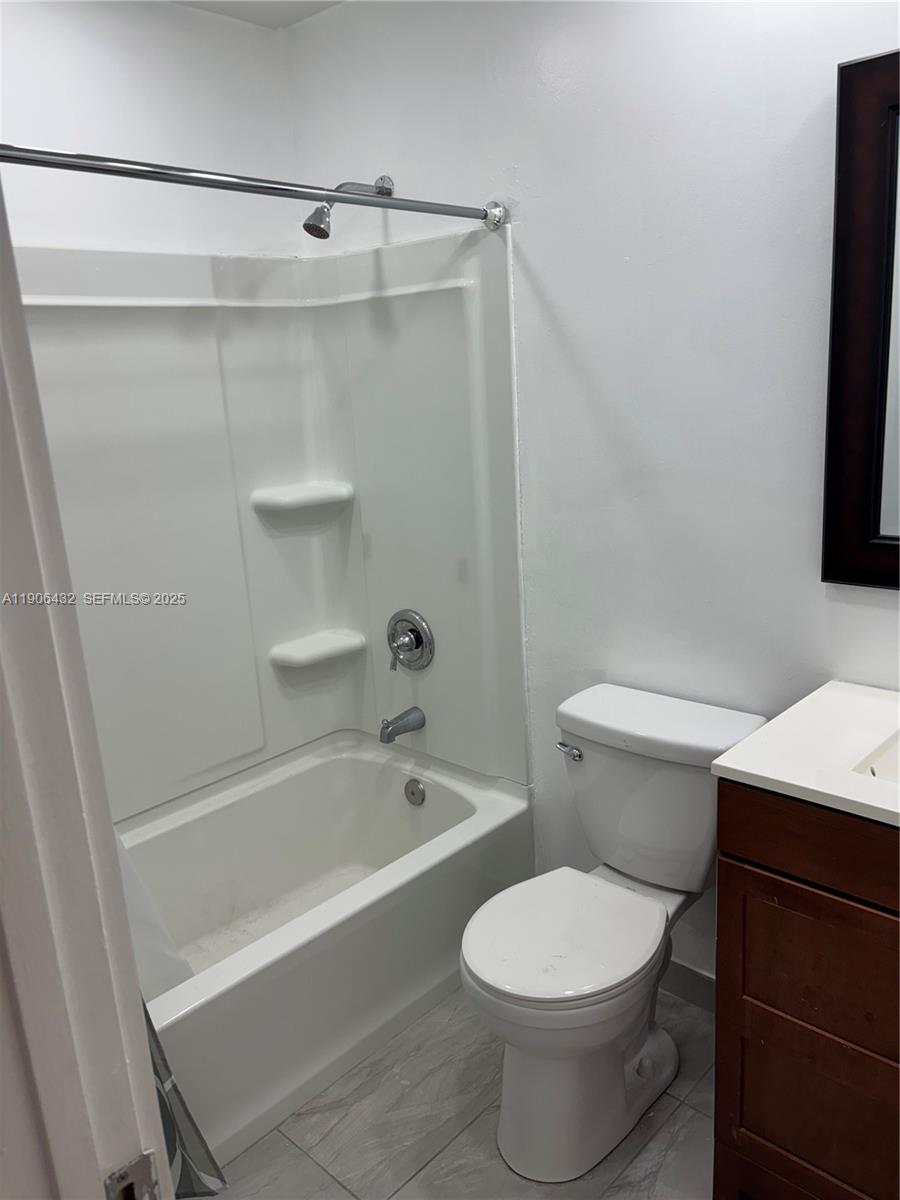 LAKES OF THE MEADOW PATIO - Residential