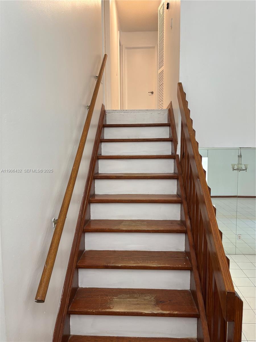 LAKES OF THE MEADOW PATIO - Residential