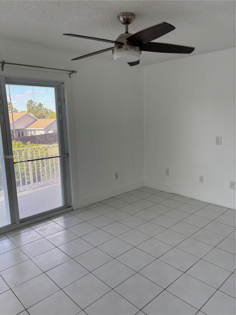 LAKES OF THE MEADOW PATIO - Residential