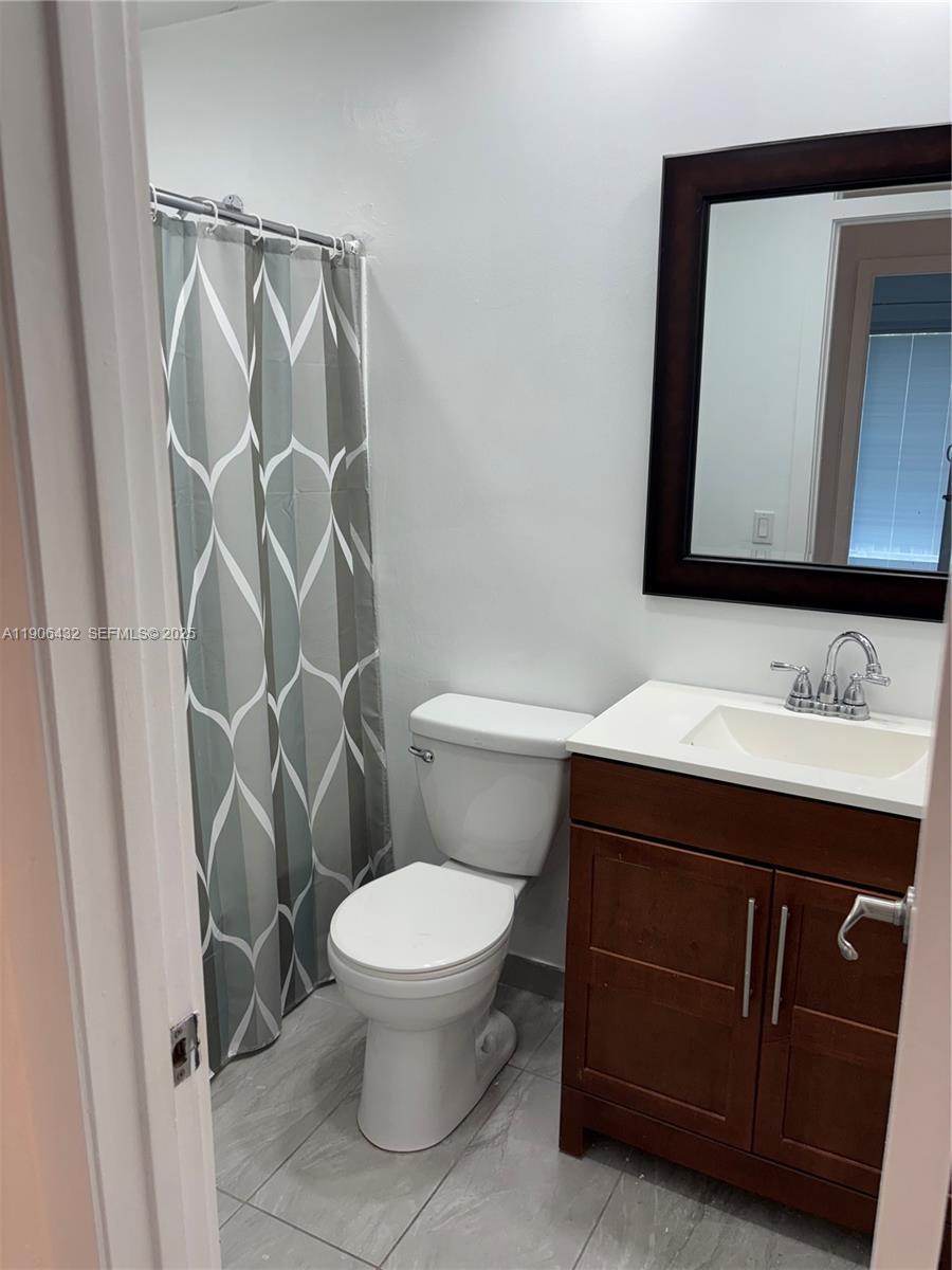 LAKES OF THE MEADOW PATIO - Residential