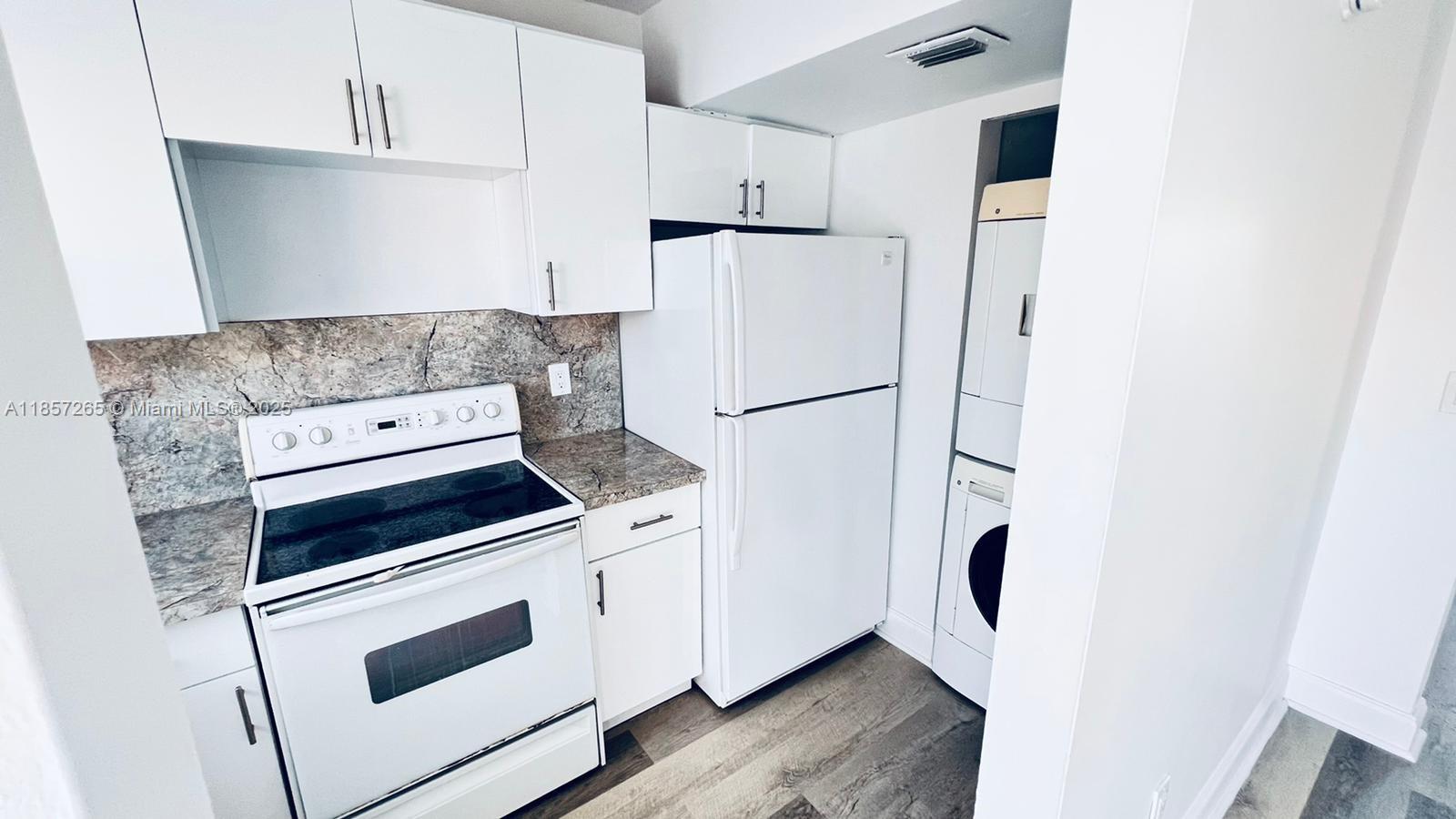 2246 NW 52nd Ave 2246