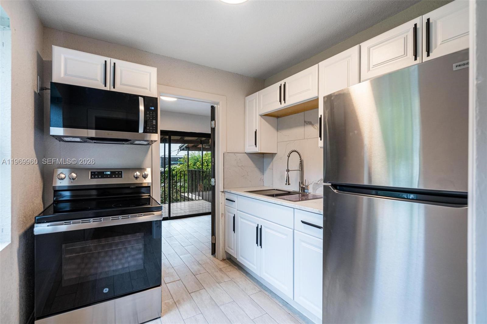 ALLAPATTAH VIEW - Residential