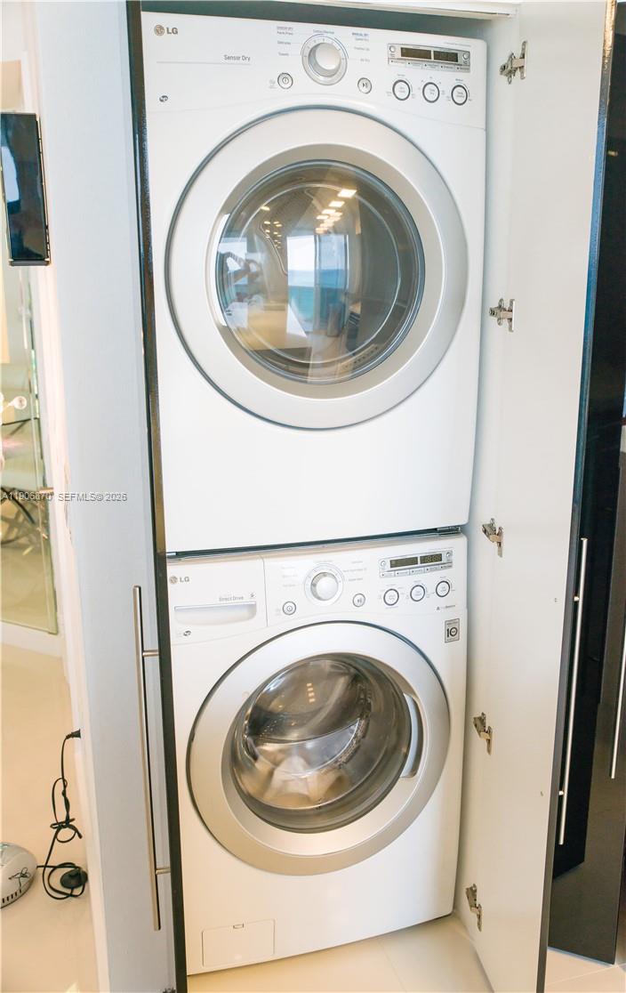 LA GORCE PALACE CONDO - Residential