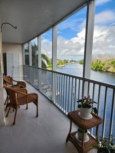 HILLSBORO COVE CONDO - Residential