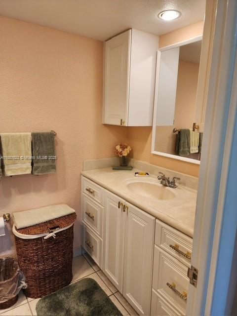 HILLSBORO COVE CONDO - Residential