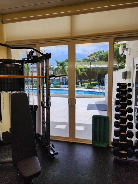 HILLSBORO COVE CONDO - Residential