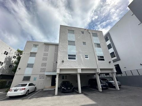 Photo of 1337 NW 1st St #14, Miami, FL 33125 (MLS # A12013020)