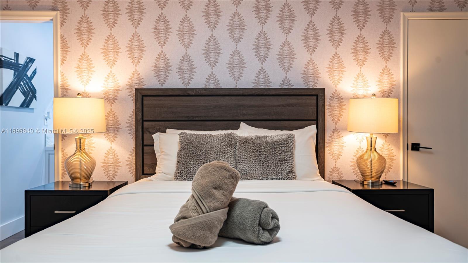 SUNNY ACRES - Residential