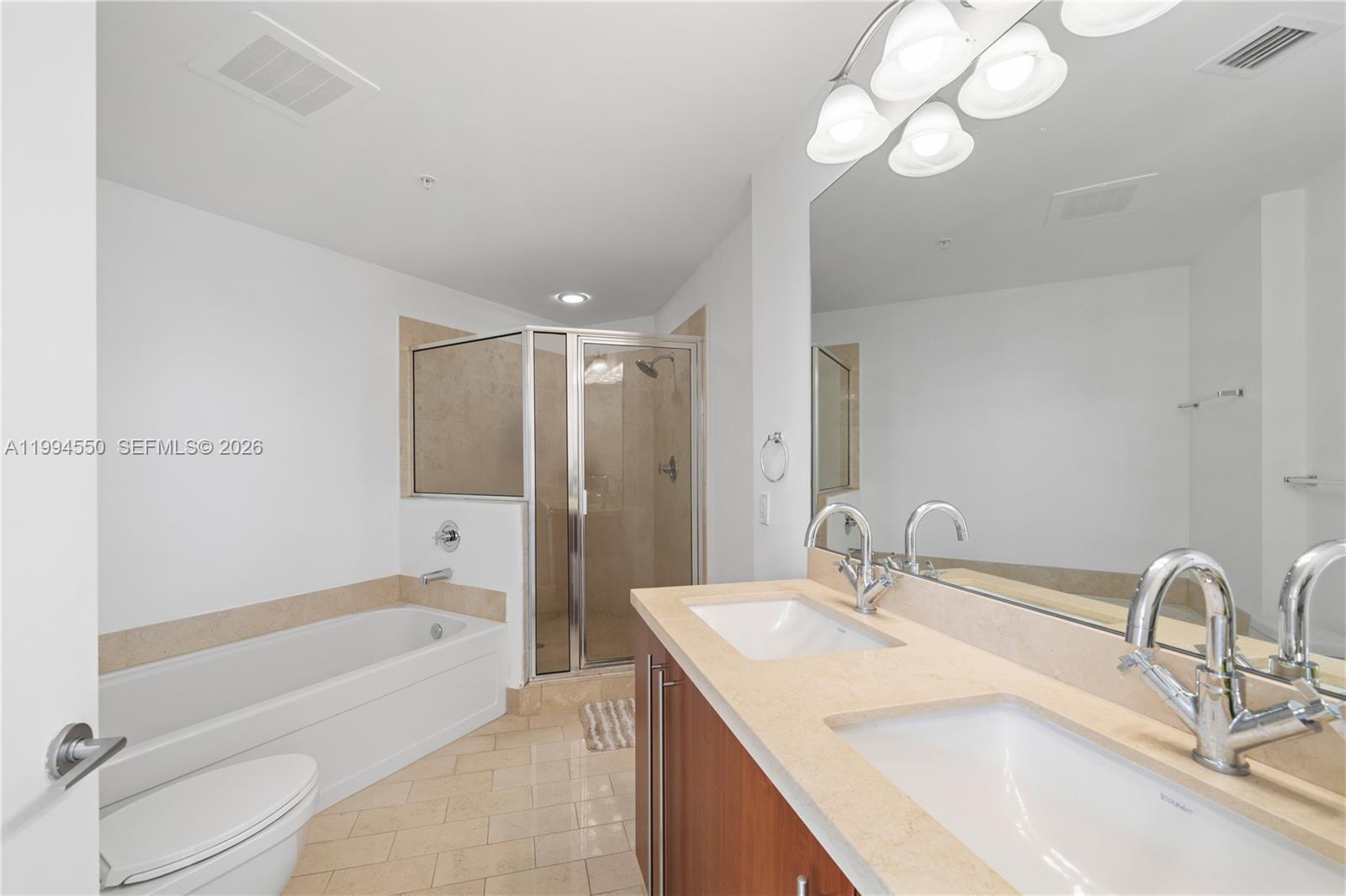 THE AXIS ON BRICKELL II C - Residential Lease