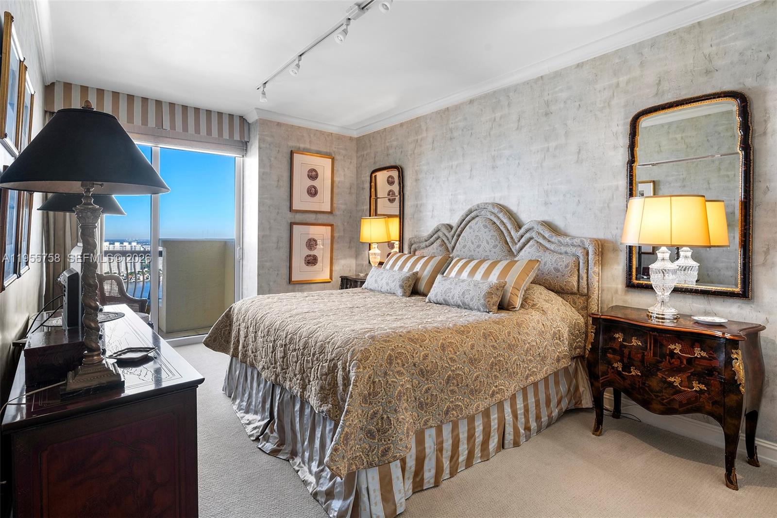 ACQUALINA OCEAN RESIDENCE - Residential