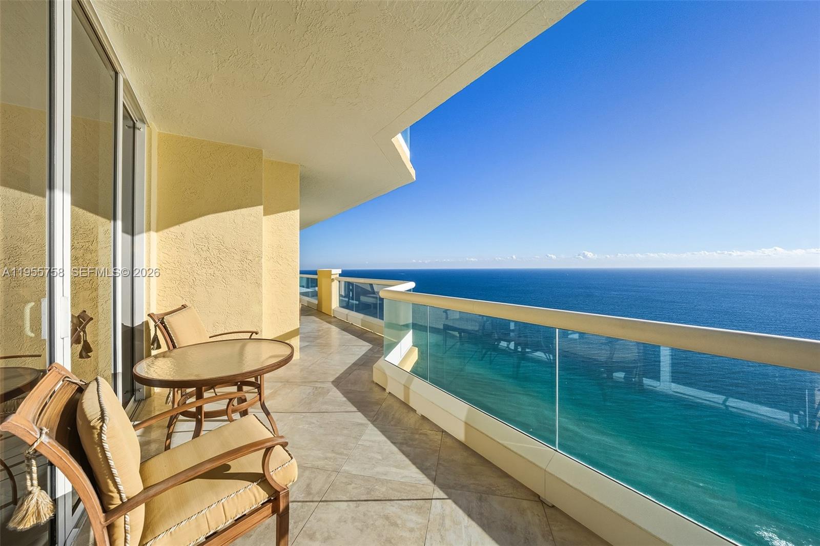 ACQUALINA OCEAN RESIDENCE - Residential