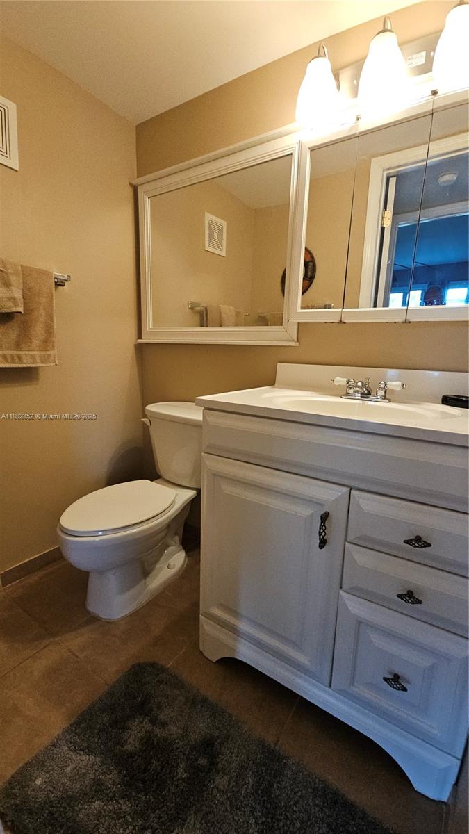 HARWOOD D CONDO - Residential