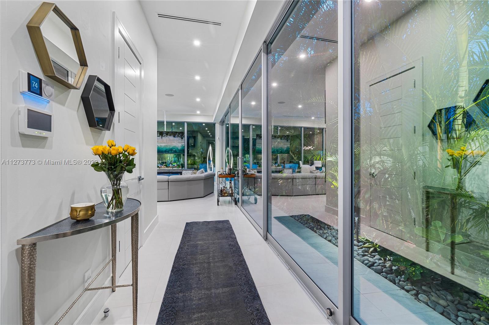 JOHNSTON HEIGHTS - Residential