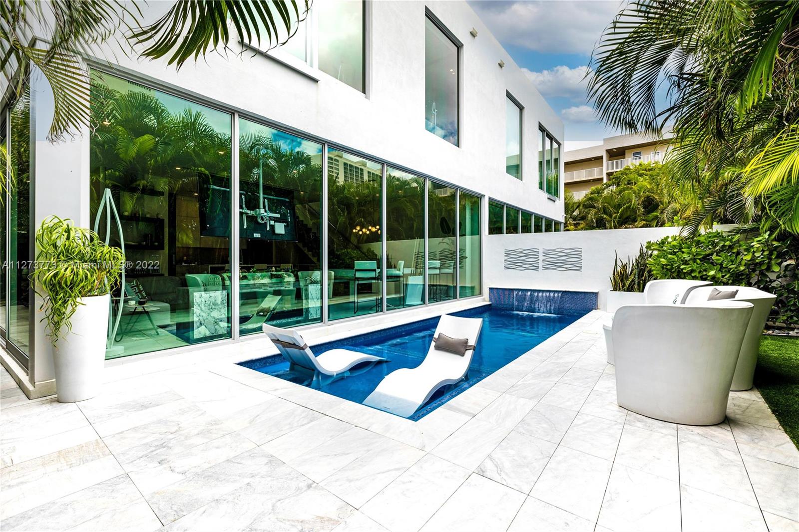 JOHNSTON HEIGHTS - Residential