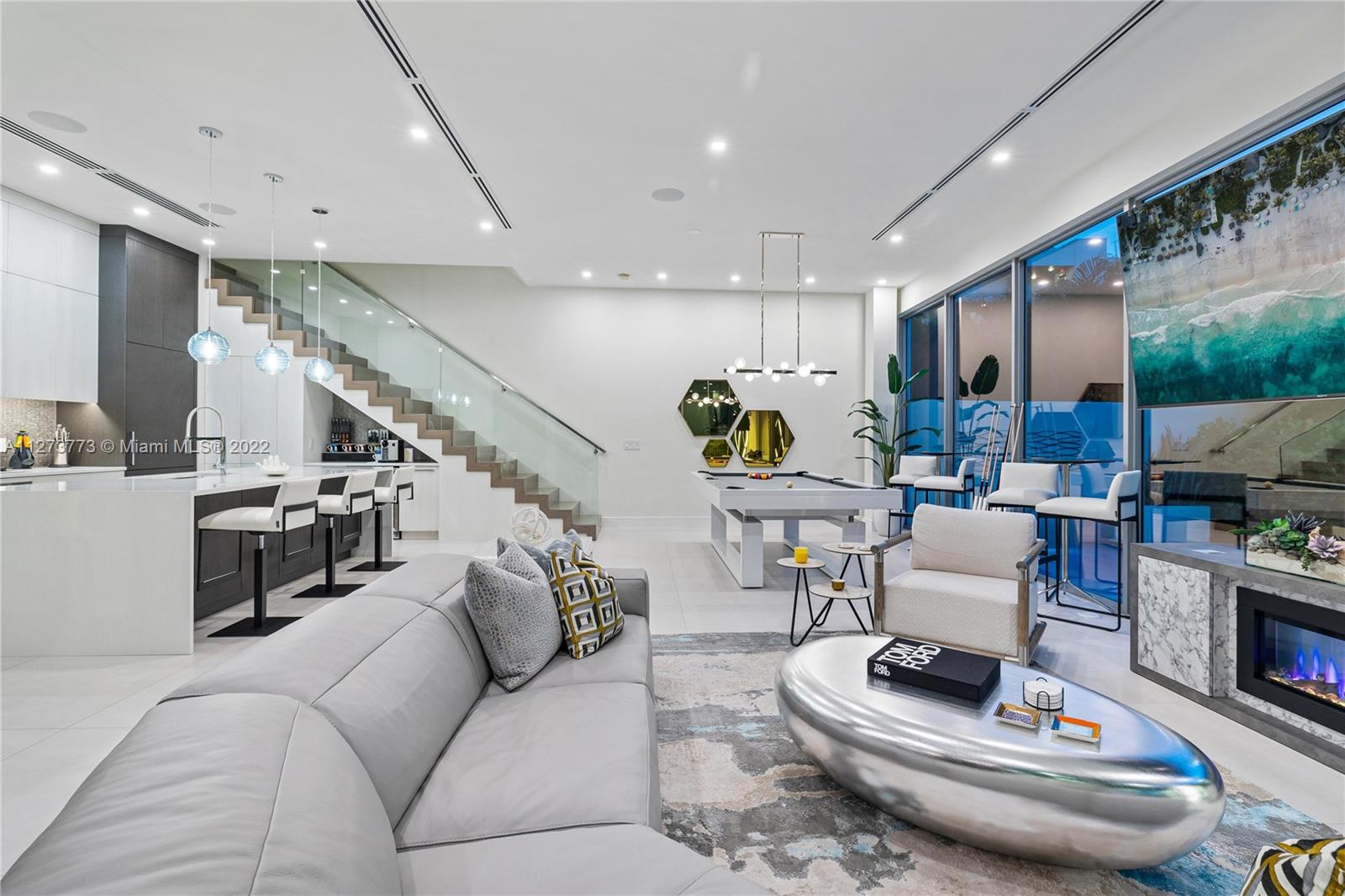 JOHNSTON HEIGHTS - Residential