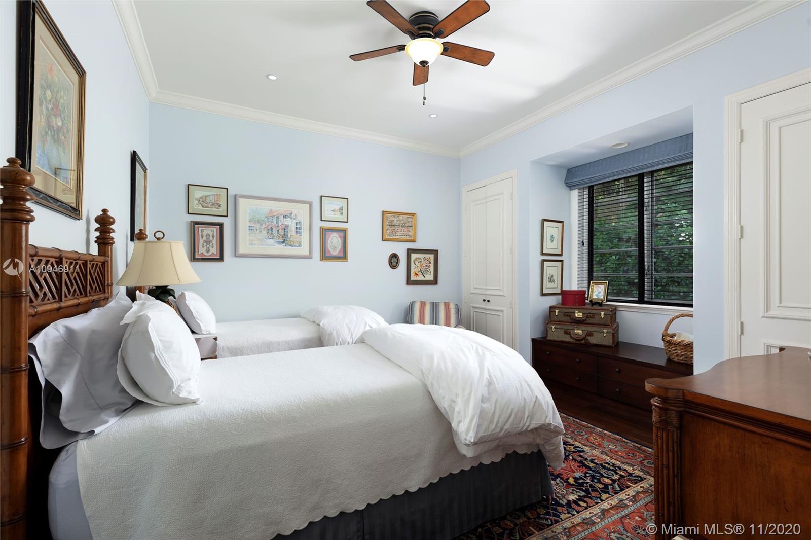 HELMS COUNTRY ESTATES RE- - Residential